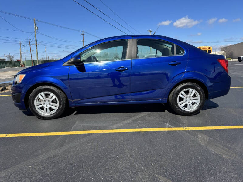 Image 2 of 2014 Chevrolet Sonic LT Auto