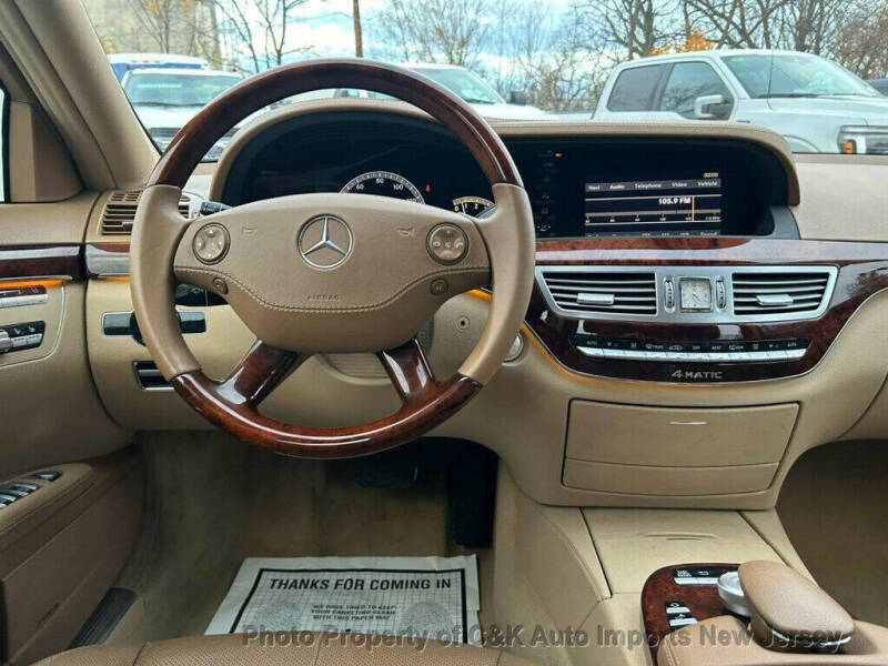 2008 Mercedes-Benz S-Class S 550 4MATIC
