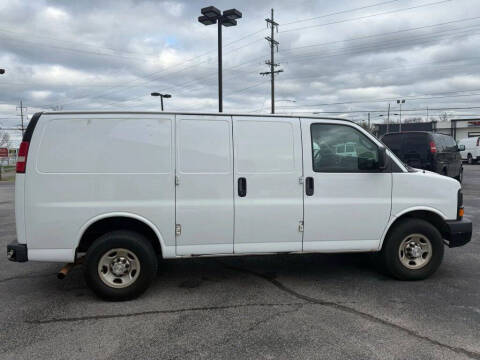 2016 Chevrolet Express 2500