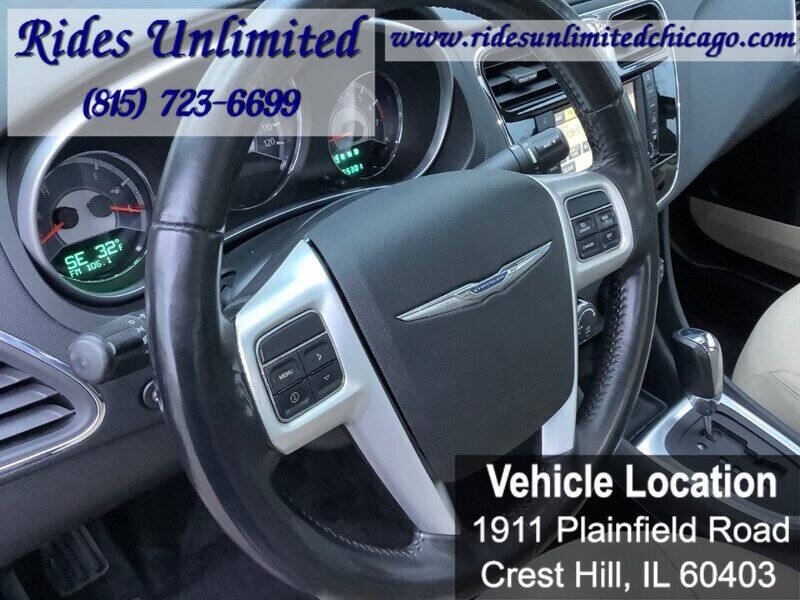 2011 Chrysler 200 Touring