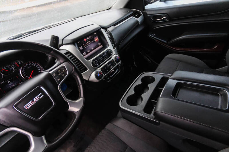 2015 GMC Yukon XL SLE