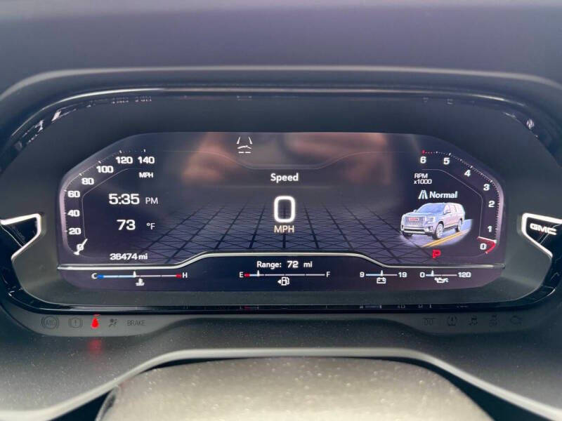 2023 GMC Yukon XL Denali