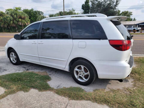 2005 Toyota Sienna