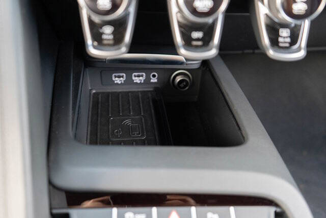 2017 Audi R8 27