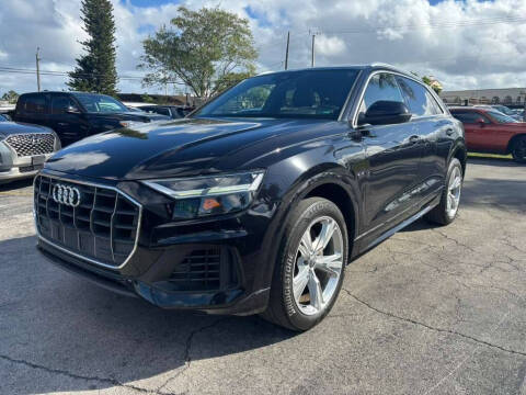 2019 Audi Q8 quattro Premium 55 TFSI