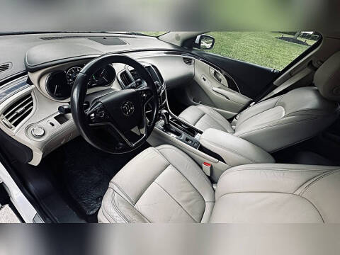 2017 Buick LaCrosse Essence