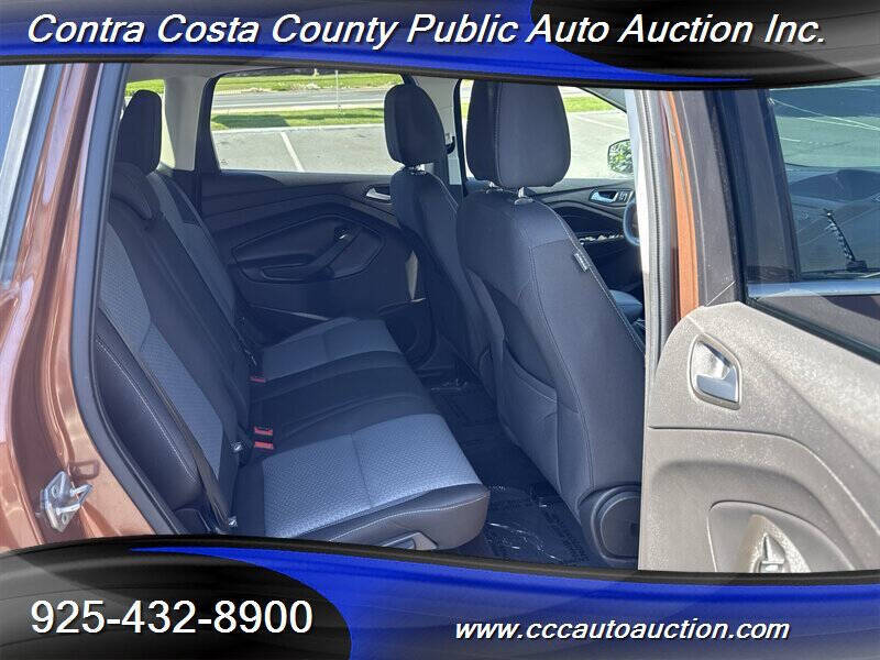 2017 Ford Escape SE