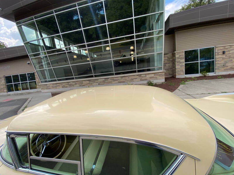 1957 Cadillac Fleetwood