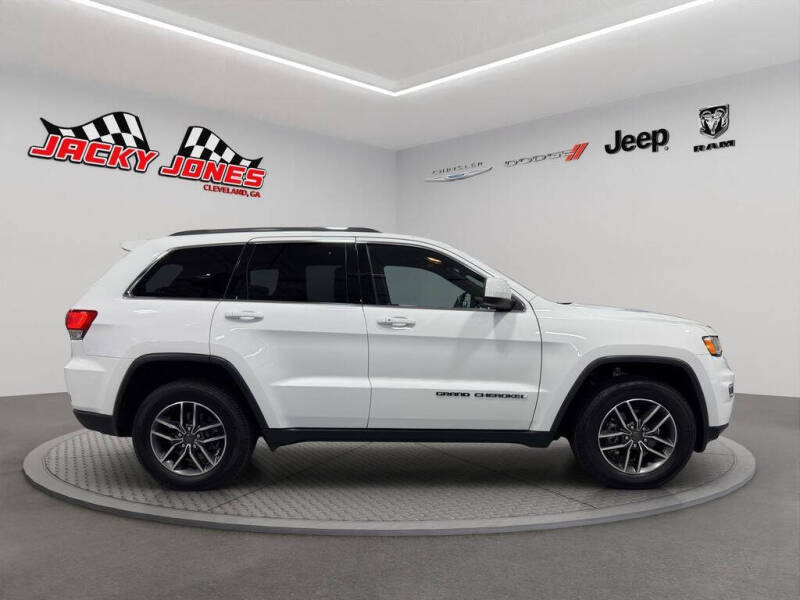 2019 Jeep Grand Cherokee Laredo E