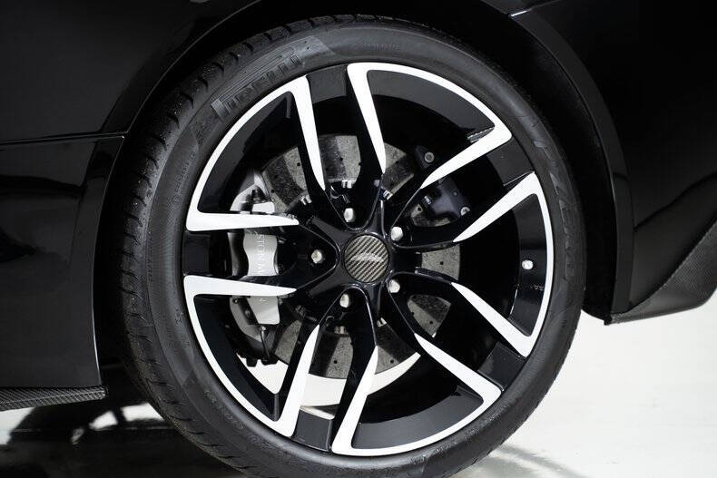 2015 Aston Martin Vanquish Volante