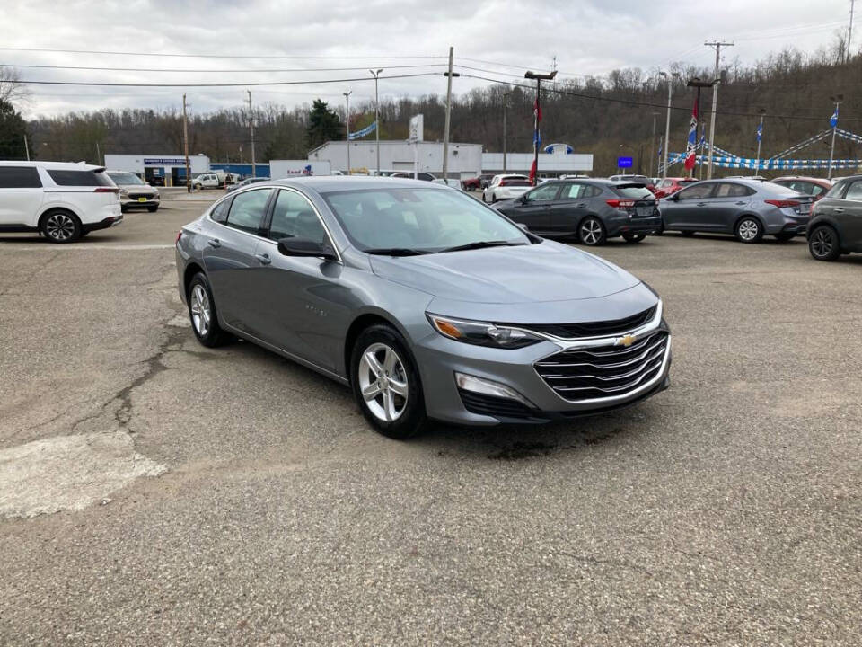 2023 Chevrolet Malibu for sale at Cambridge Used Cars in Cambridge, OH