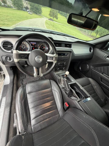 2013 Ford Mustang V6