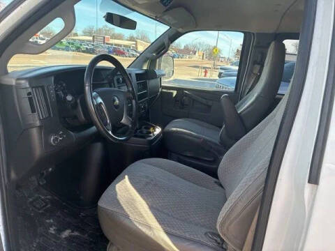 2016 Chevrolet Express LS 2500
