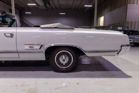 1965 Oldsmobile Cutlass