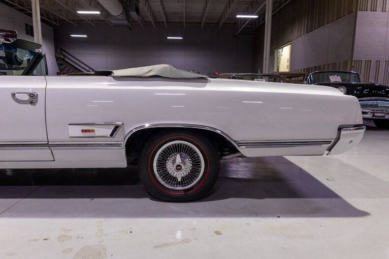 1965 Oldsmobile Cutlass