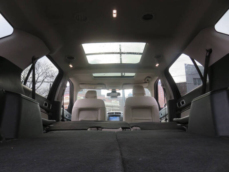 2018 Ford Explorer Platinum