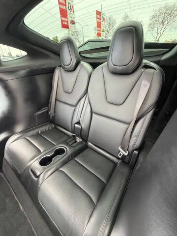 2023 Tesla Model X Standard Range