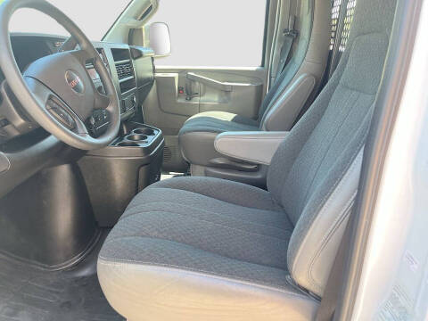 2025 GMC Savana 2500
