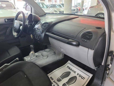 2000 Volkswagen New Beetle GL