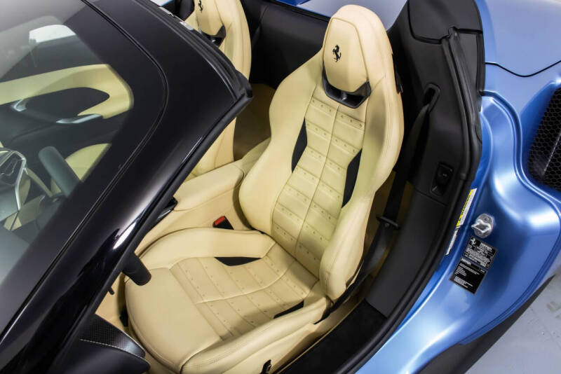 2024 Ferrari 296 GTS