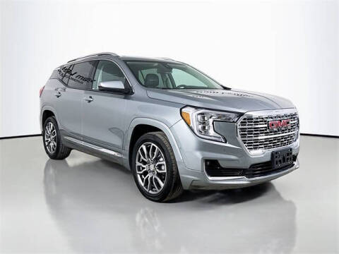 2024 GMC Terrain for sale at Sam Leman Chrysler Jeep Dodge of Peoria in Peoria IL