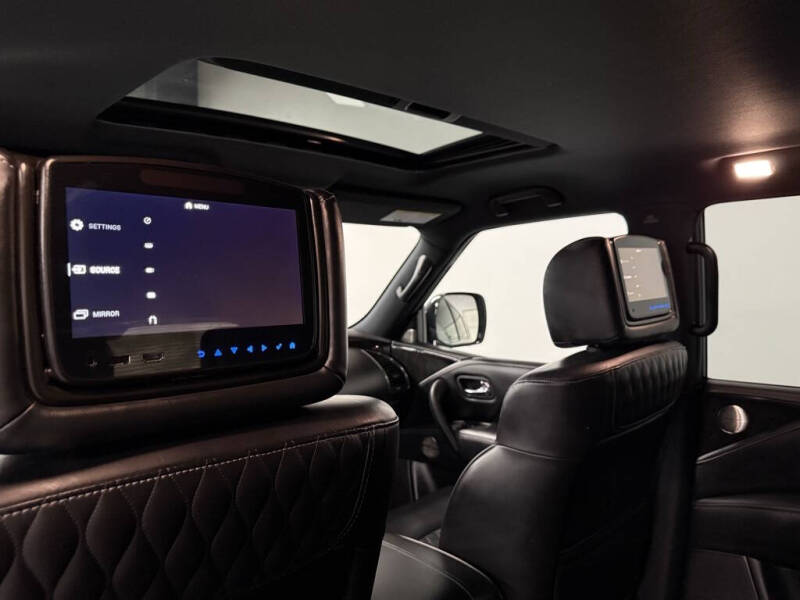 2023 Infiniti QX80 Sensory