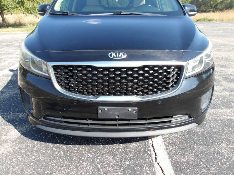 2017 Kia Sedona LX
