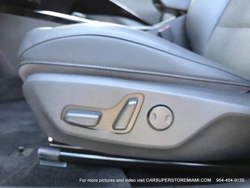 2024 Kia Niro EV Wind