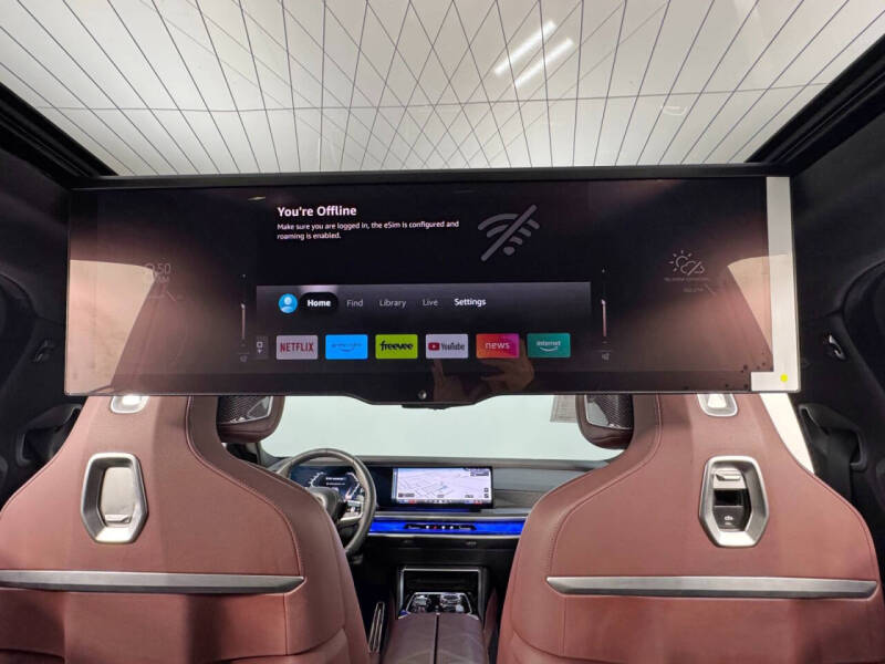 2023 BMW 7 Series 740i