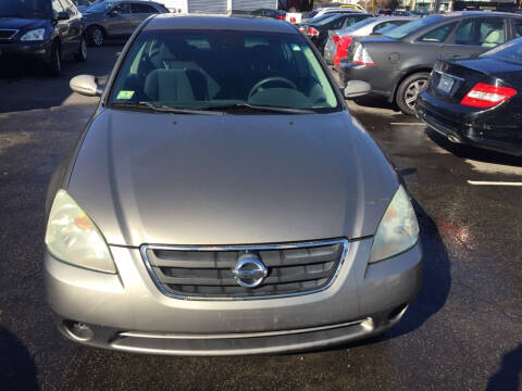 2003 Nissan Altima for sale at Charlie's Auto Sales in Quincy MA