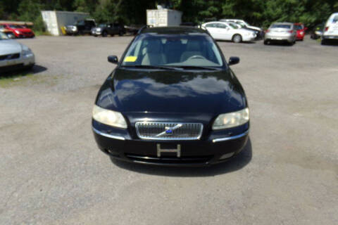 2005 Volvo V70 2.5T