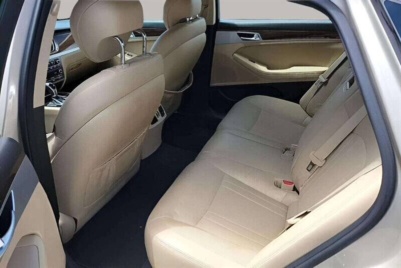 2015 Hyundai Genesis