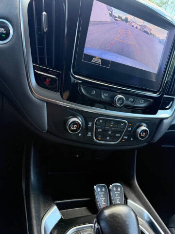 2021 Chevrolet Traverse LT Leather