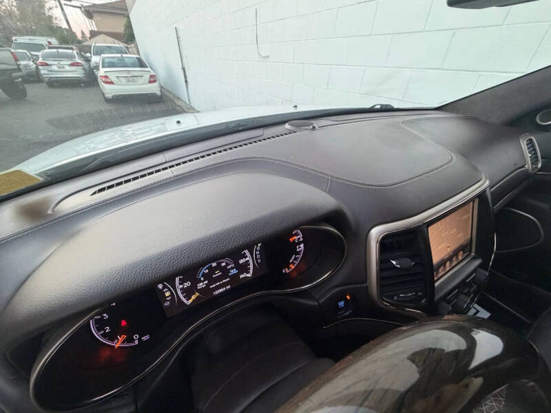 2014 Jeep Grand Cherokee Summit