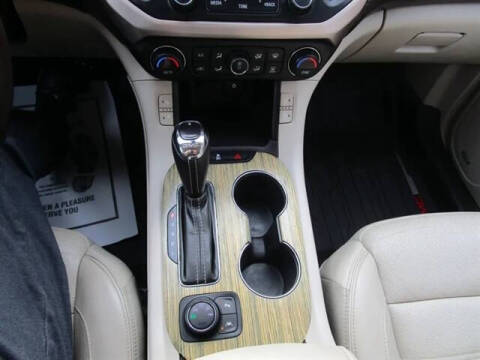 2019 GMC Acadia Denali