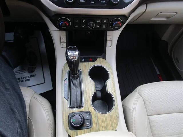 2019 GMC Acadia Denali