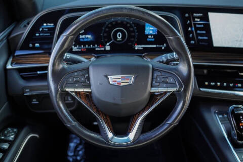 2022 Cadillac Escalade ESV Luxury