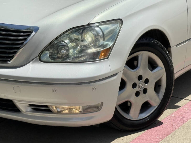 2004 Lexus LS 430