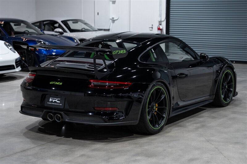 2019 Porsche 911 GT3 RS