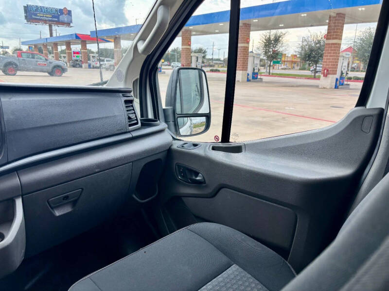 2021 Ford Transit 250