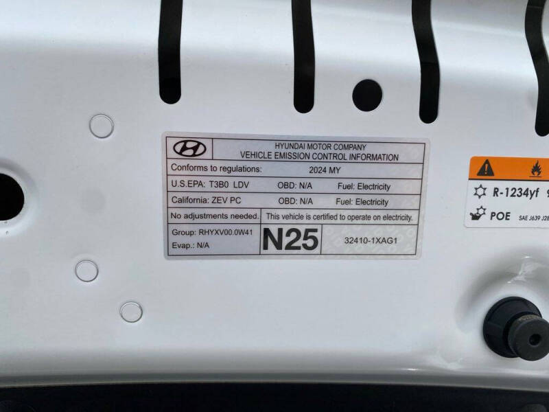 2024 Hyundai Ioniq 5 SEL