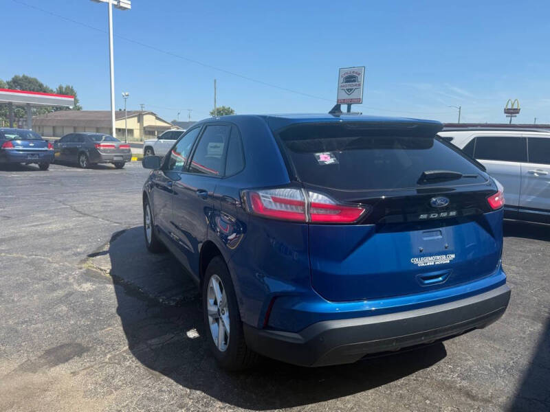 2021 Ford Edge SE