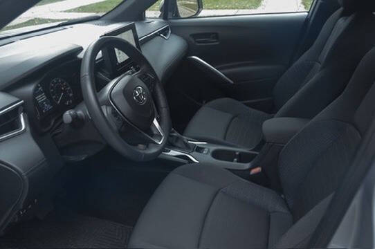 2023 Toyota Corolla Cross Hybrid SE