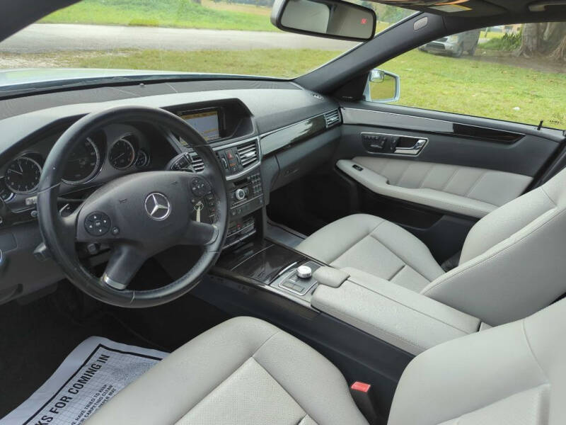 2010 Mercedes-Benz E-Class