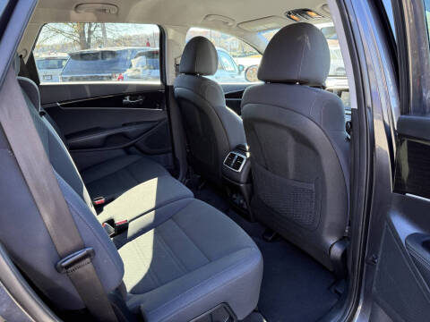 2019 Kia Sorento LX V6