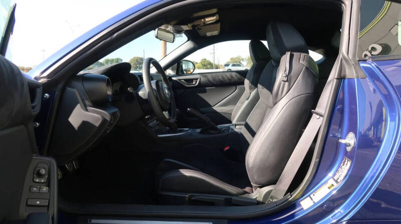 2024 Toyota GR86 Premium