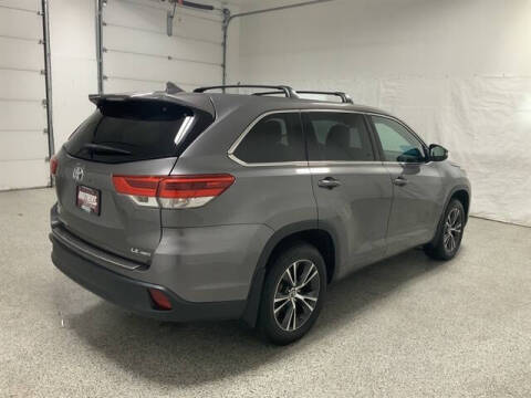 2018 Toyota Highlander LE