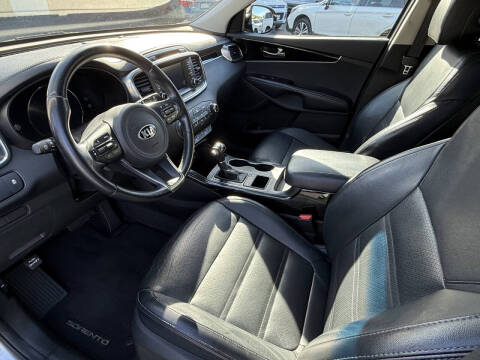 2017 Kia Sorento EX V6