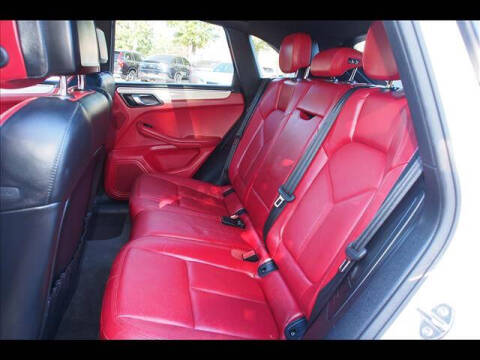 2018 Porsche Macan S