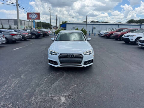 2017 Audi A4 2.0T quattro Premium Plus